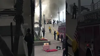 Huge fire engulfs historical San Diego pier