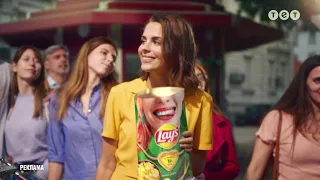 Реклама чипсов Lays с улыбкой 2021