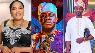 TOYIN ABRAHAM GREETS ADENIYI JOHNSON AT ODUNLADE LATEST MOVIE PREMIERE