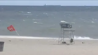 Officials close Rockaway and Jones beaches due to sharks