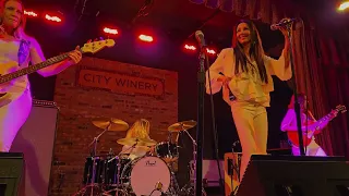 2024 City Winery Chicago Zepparella  "The Rover"