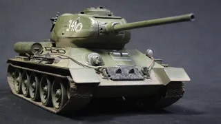 TAMIYA 1/48 T-34/85  Soviet Medium Tank  Plastic model kit