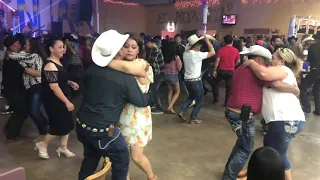 La burra Orejona! pero que ambiente en la Pulga de oklahoma