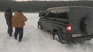 УАЗ патриот с задним самоблоком, показываю как едет