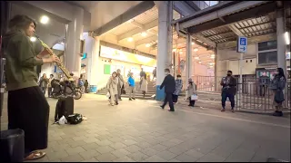 感動のあまり叫んでしまうほどの演奏｜突然プロが「瞳をとじて」演奏したら｜STREET SAX PERFORMANCE