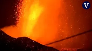 Una nueva boca eruptiva en el volcán de La Palma obliga a más evacuaciones