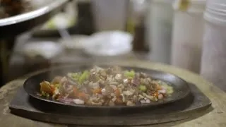 A taste of Manila's street food (Anthony Bourdain Parts Unknown: Philippines)