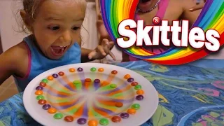 INCREIBLE EXPERIMENTO CON SKITTLES ·VLOG·