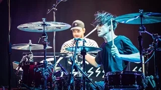 The Chainsmokers - LIVE DRUM SOLO - Matt McGuire