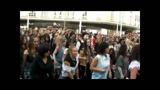 Bristol Halloween Thriller Flash Mob (HD)