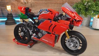 Build ⏩ LEGO Technic Ducati Panigale V4 R set 42107