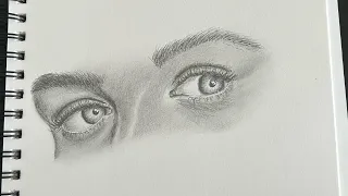 Realistic Eye Drawing Time-Lapse: Journey to Hyperrealism