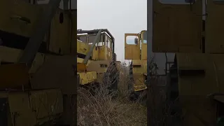 Нашёл заброшенные трактора «Кировцы» в экспортном варианте