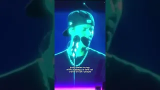 Justin Bieber crying while singing 2 Much in the crowd, Mexico City.