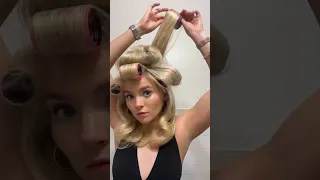 How to achieve bouncy volume and curls with Velcro Rollers 💇🏼‍♀️ #shorts #hairtutorial #hairstyle