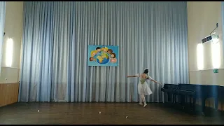 "В садочке" народно-стилизованный танец, соло Терехова Виктория