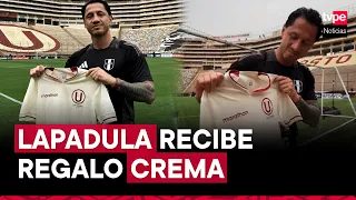 Gianluca Lapadula recibió camiseta de Universitario en el Estadio Monumental