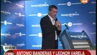 ANTONIO BANDERAS EN CHILE PARTICIPA EN EVENTO DE FUNDACION MAKE A WISH ALFOMBRA ROJA C13 17 10 2013)