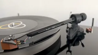 Pro-ject Debut Carbon DC Esprit SB