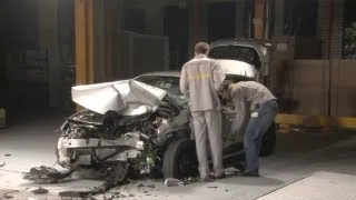 2013 Renault Clio 4 CRASH TEST