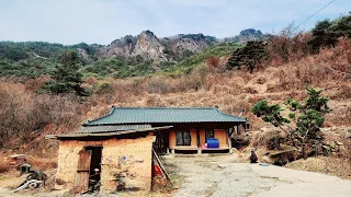 학가산 아래 큰 바위들이 많은마을 빈집들도 여러채  an empty house mountain village Korea 🇰🇷 ♥️