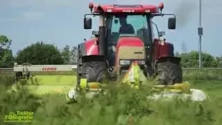 Grondverzetbedrijf W Cazemier aan het maaien