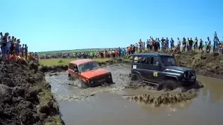 Niva Vs UAZ Vs Suzuki Samurai