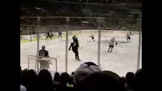 Philadelphia Flyers vs. LA Kings 12/30/10-  Player Intros and Faceoffs