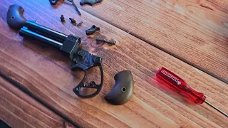 Rozkładanie: Derringer Great Gun