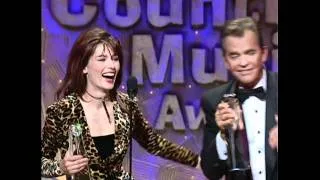 Shania Twain Wins Double Diamond Award - ACM Awards 1999