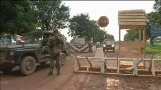 Centrafrique: Le Drian annonce le début de l'opération Sangaris - 06/12