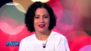 Emel MATHLOUTHI : "Je chante la liberté et la vie"