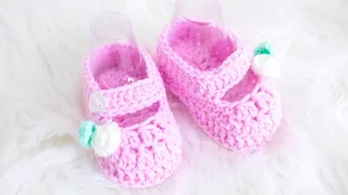 How to Crochet Shoes for Baby (SUPER CUTE and EASY Mary Jane Booties)