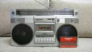 Sanyo M-X 320