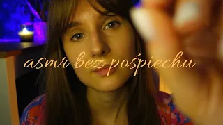 ASMR po polsku 🌙 kojące afirmację na zmęczenie i przytłoczenie (ruchy rąk, deszcz, ciche mówienie)