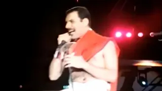 Queen - We Will Rock You (Live In Budapest 1986)