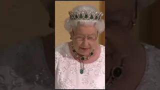 Queen Elizabeth cute funny moments that made people Laugh.