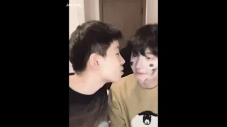 Không thể không yêu || Haohao & Nienie #bl #jenvlog #haohao #haohaonienie - BL Kiss (Uncensored)