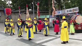 Changing Ceremony of the Royal Guards in Deoksugung Palace, Seoul South Korea