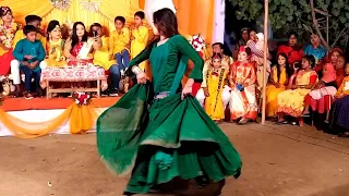 বিয়ে বাড়িতে মেয়েটির অসাধারণ নাচ | New Wedding Dance Performance | Dj Sravanthi | ABC Media