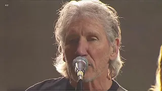 01 Roger Waters of Pink Floyd   In The Flesh   Another Brick in The Wall 2012 Live HD