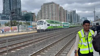 CNE Madness at exhibition go (Lots of non functioning old cab cars)