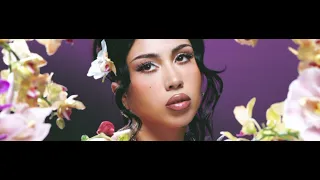 Igual que un Ángel - Kali Uchis Ft. Peso Pluma