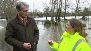 Angry Volunteer Confronts Defence Secretary Philip Hammond Over Floods