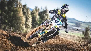 Pauls Jonass par debijas sezonu MXGP klasē.