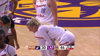 😂 Sophie Cunningham Takes Hard Hit, Then Laughs & LITERALLY Shakes It Off | Phoenix Mercury