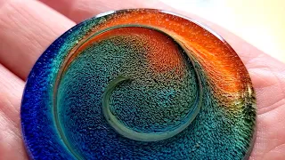 #1129 Incredible 'Feathery' Effects In These Resin Petri Pours