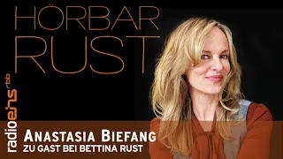 Anastasia Biefang in der Hörbar Rust I Podcast