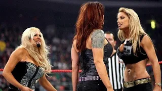 Bitter in-ring rivals Lita and Trish Stratus stand toe-to-toe once more! 12/10/2007