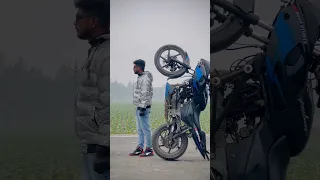 Girlfriend Se Badtameezi Nhi￼ 😡 || Suvo Stunts 🔥 || #shorts #ktm